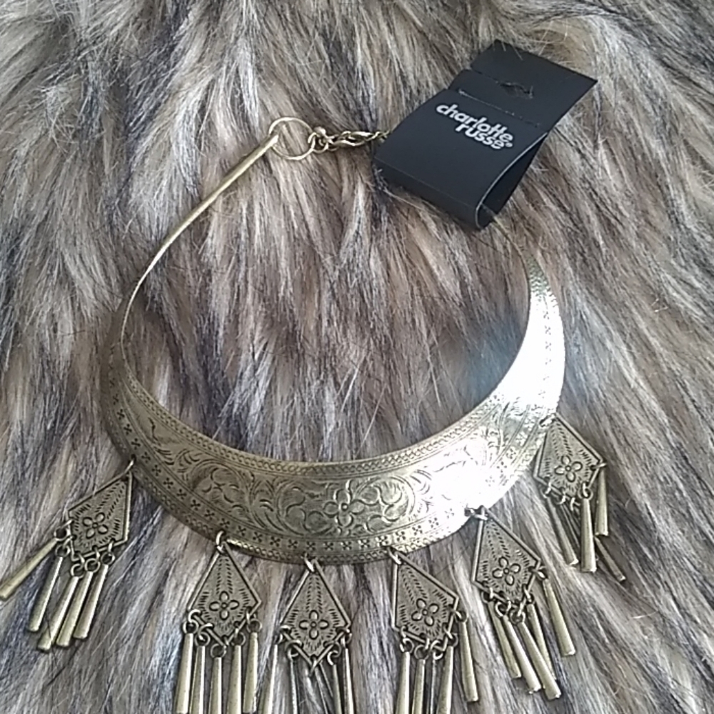 Charlotte Russe Gold tone necklace